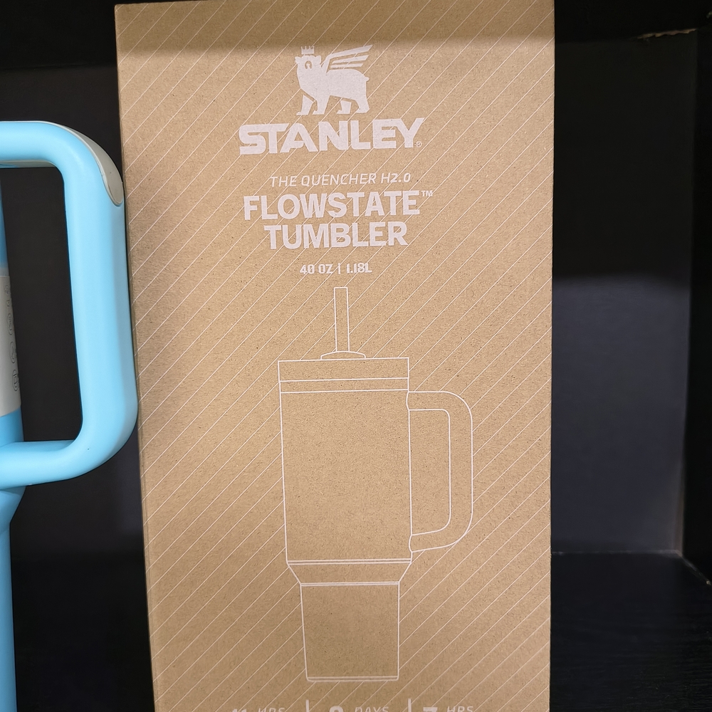 Stanley Quencher H2.0 Tumbler - Light Blue Brand New!! - Picture 2 of 2
